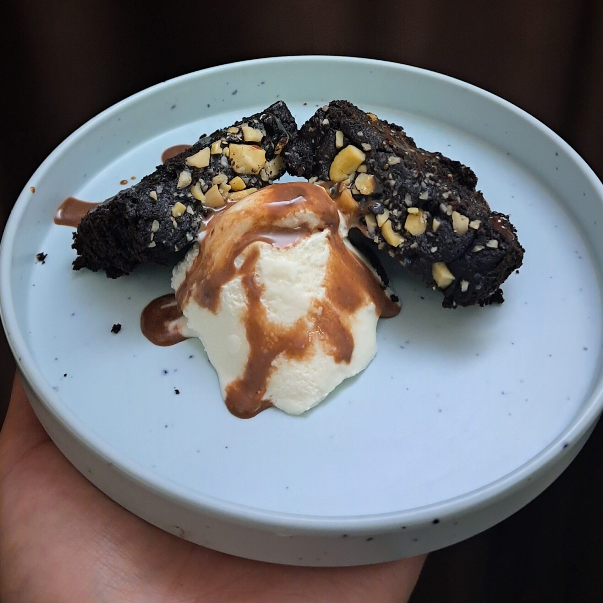 Chocolate Walnut Brownie